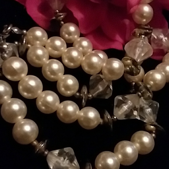 SALE VINTAGE Pearls/ Silver & Swarovski Neckalace - Picture 2 of 5